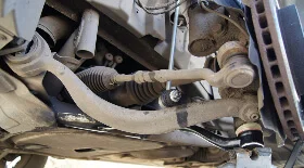 Замена передних рычагов на БМВ Х5 Е53