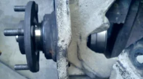 Замена подшипника передней ступицы Ниссан Примера Р12