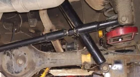 Как поменять задний амортизатор на Ниве 21214