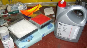 Замена масла, воздушного и салонного фильтров Nissan Micra K12