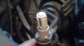 Замена ламп передних габаритов Honda Fit/Jazz 2