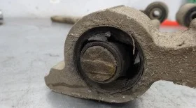 Замена сайлентблоков передних рычагов Пежо 406