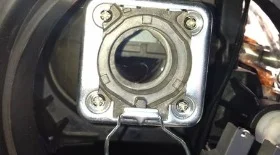 Замена лампы ксенона в фаре БМВ Е90