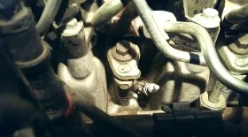 Замена свечей накала на Рено Меган 3