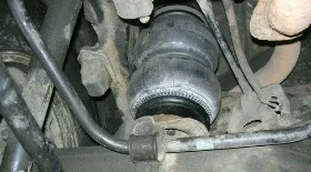 Замена балона пневмоподвески Прадо 120