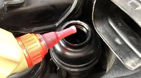 Замена жидкости ГУР в БМВ Х5 Е53