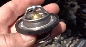 Замена термостата Дэу Нексия