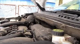 Как поменять воздушный фильтр Ситроен С5 (2013 года)