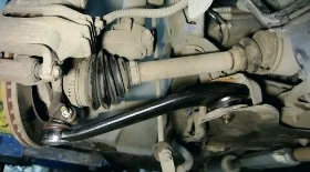 Замена переднего рычага Пежо 206