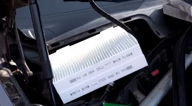 Замена салонного фильтра БМВ Х3 F25