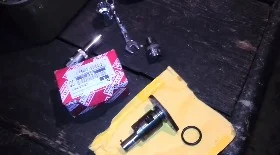 Замена натяжителя цепи Тойота Премио