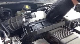 Замена воздушного фильтра Соренто Прайм