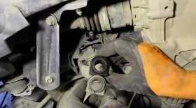 Замена втулки стабилизатора РАВ 4