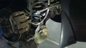 Замена стойки стабилизатора на Крете